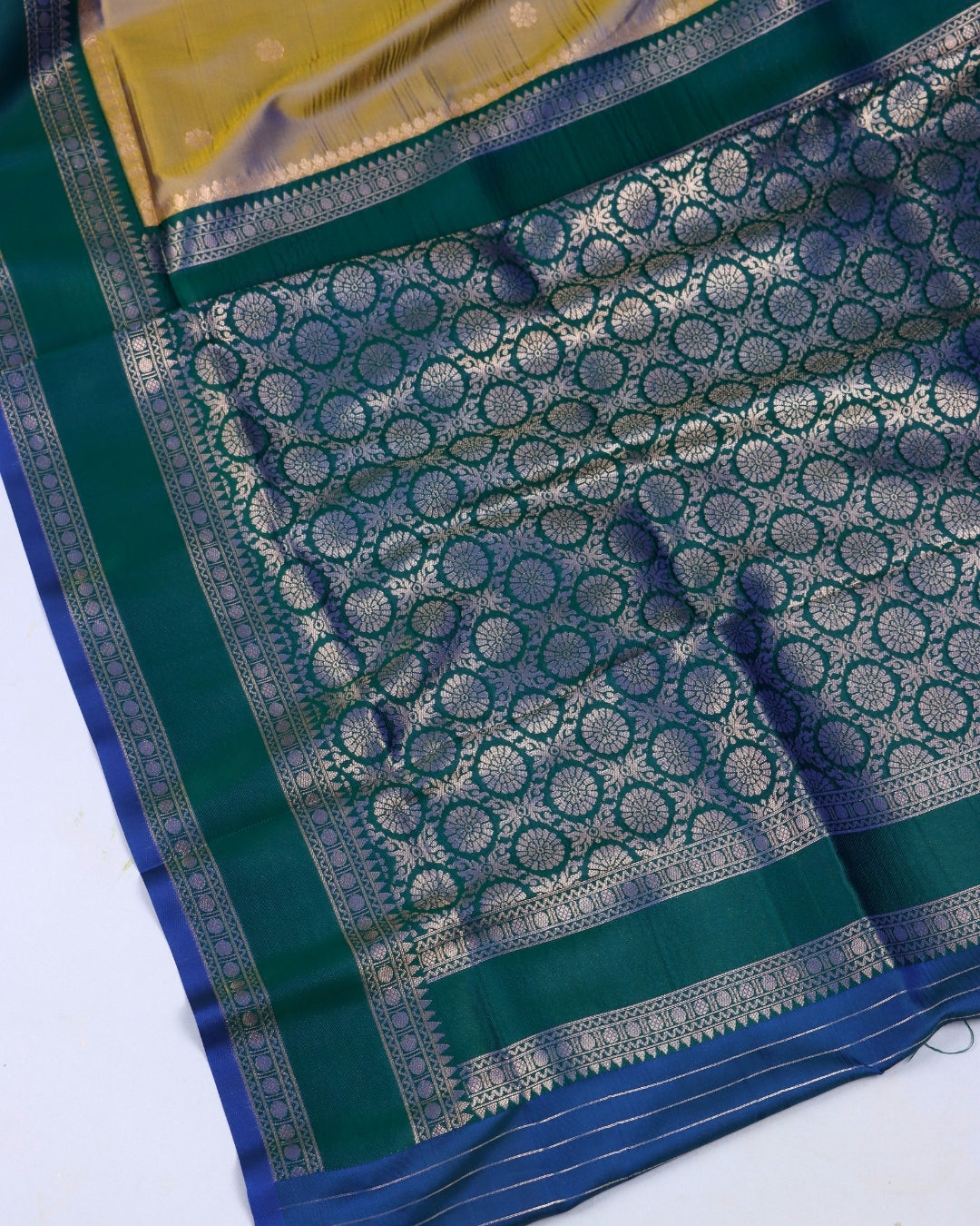 Dual tone gold body Premium Silk Saree