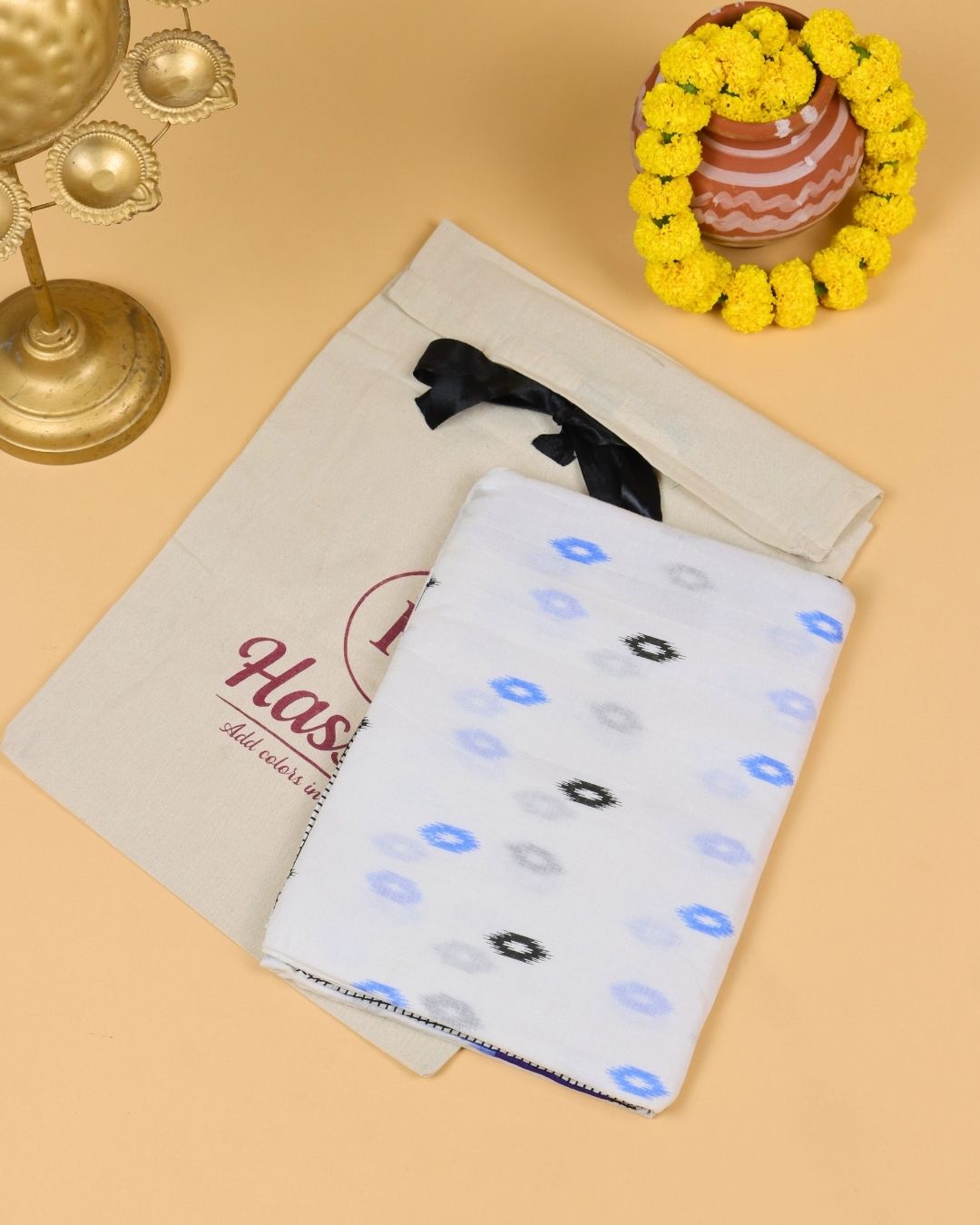 White and royal blue Mul cotton saree