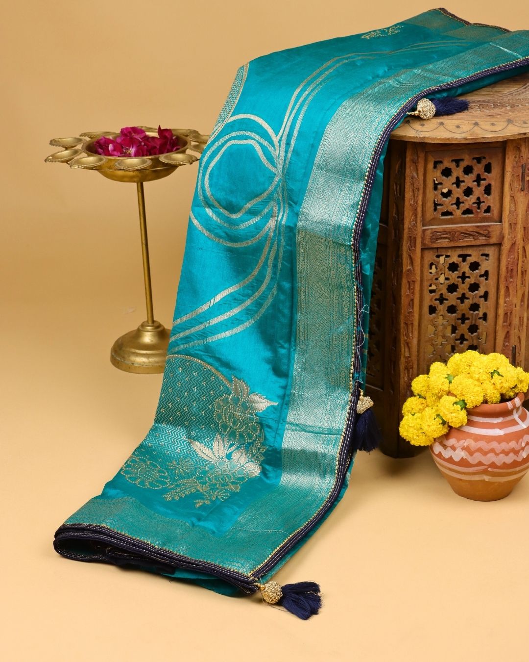 Ocean Teal Mashru Silk Saree