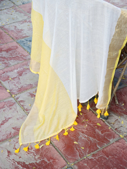 Yellow Ivory Mul Cotton Saree