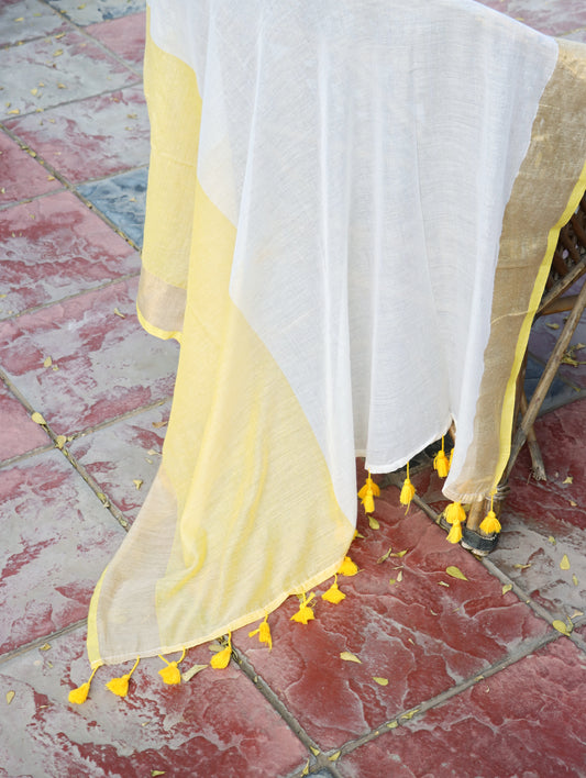 Yellow Ivory Mul Cotton Saree